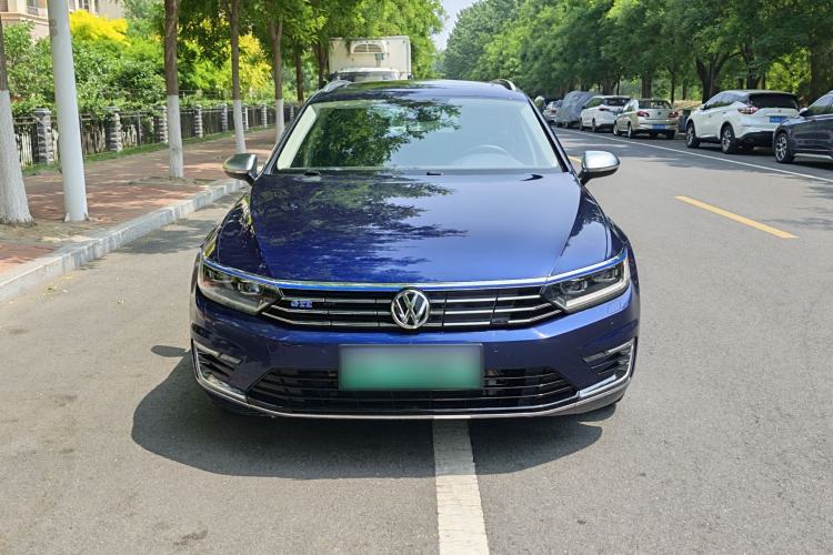 Used Volkswagen Variant New Energy 2019 GTE model Exterior 4