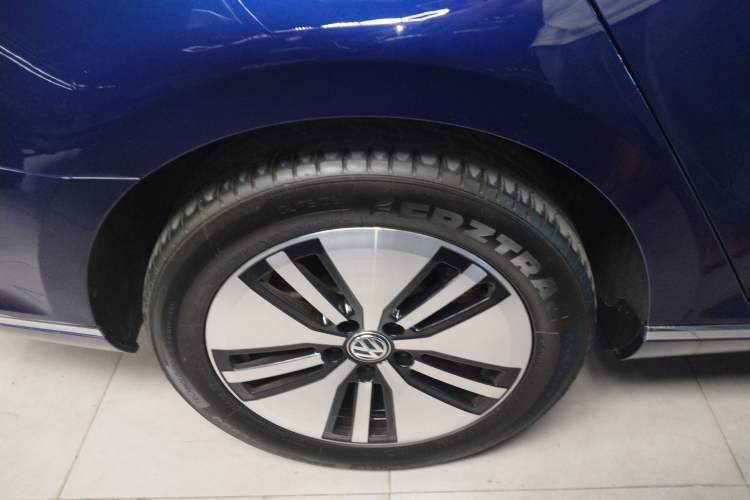 Used Volkswagen Variant New Energy 2019 GTE model Exterior 8