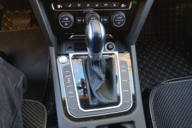 Used Volkswagen Variant New Energy 2019 GTE model Gear Lever