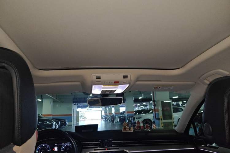 Used Volkswagen Variant New Energy 2019 GTE model Headliner