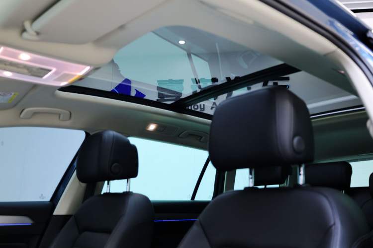 Used Volkswagen Variant New Energy 2019 GTE model Headliner