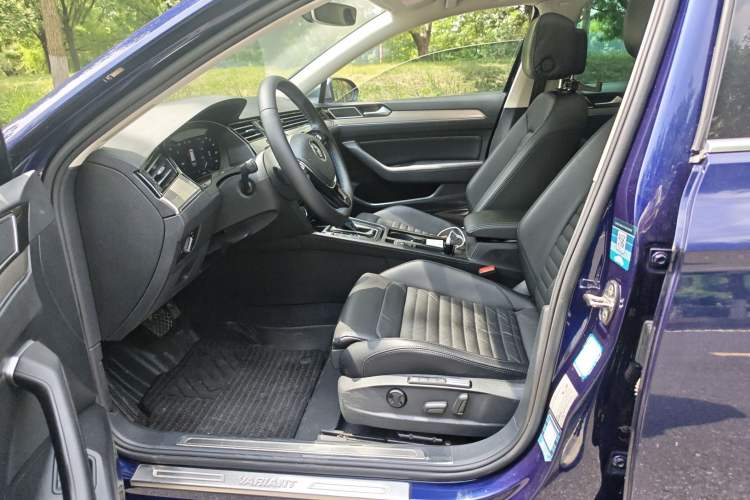 Used Volkswagen Variant New Energy 2019 GTE model Left Front Seat