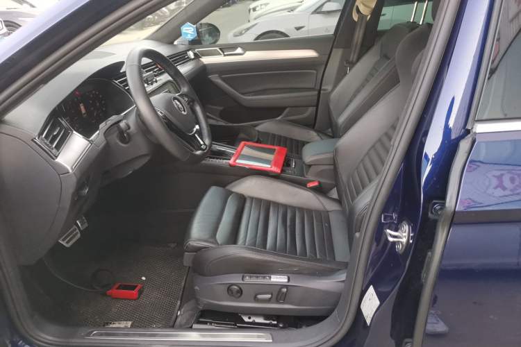 Used Volkswagen Variant New Energy 2019 GTE model Left Front Seat