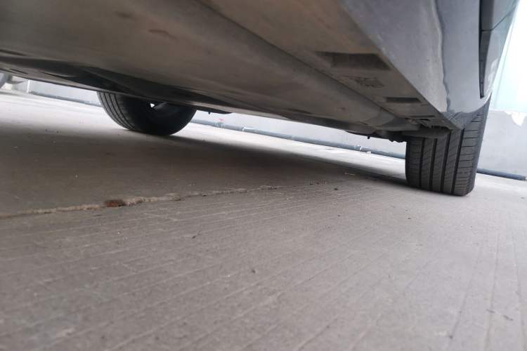 Used Volkswagen Variant New Energy 2019 GTE model Left Side Sill