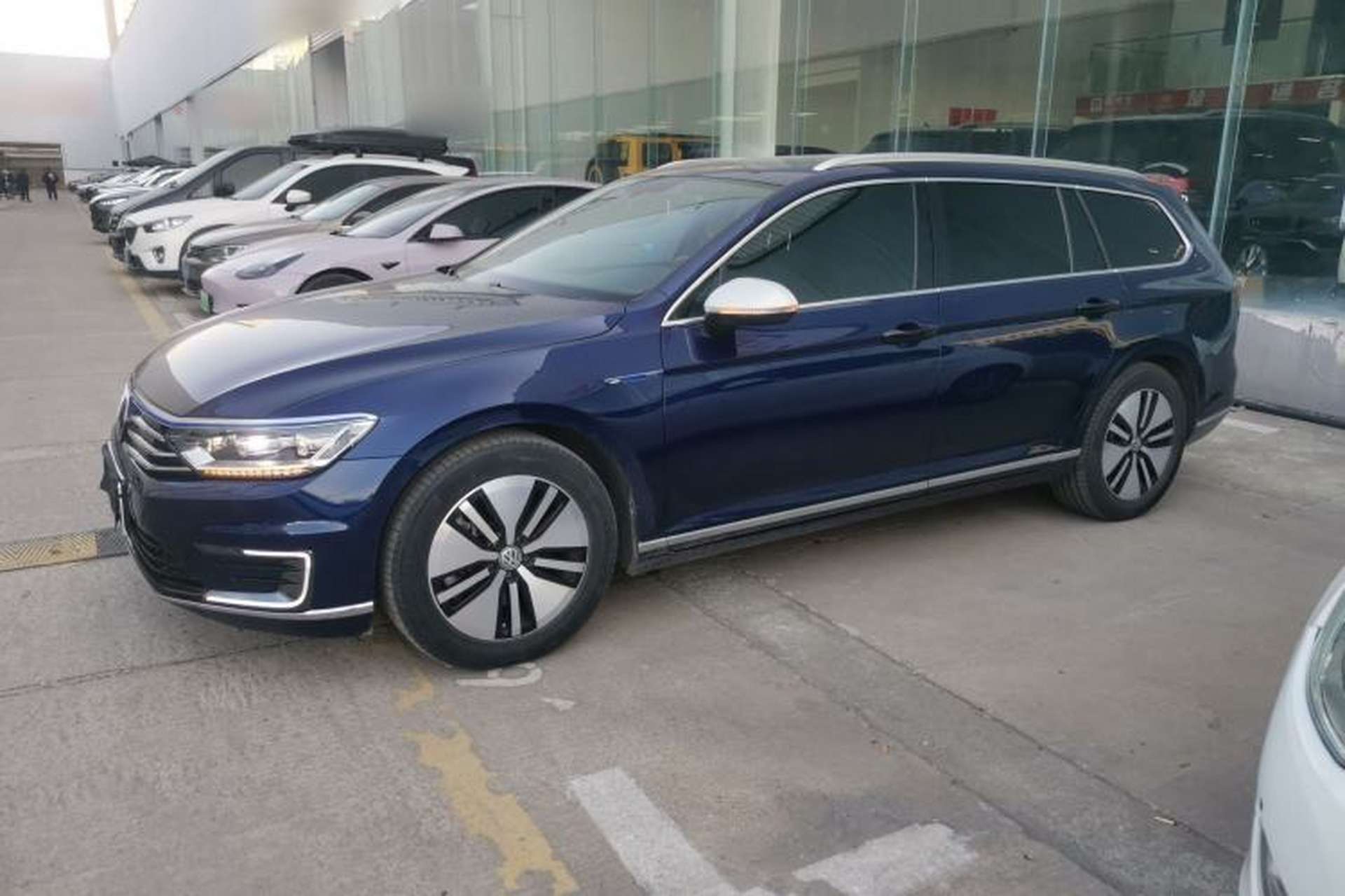 Used Volkswagen Variant New Energy 2019 GTE model Left Side