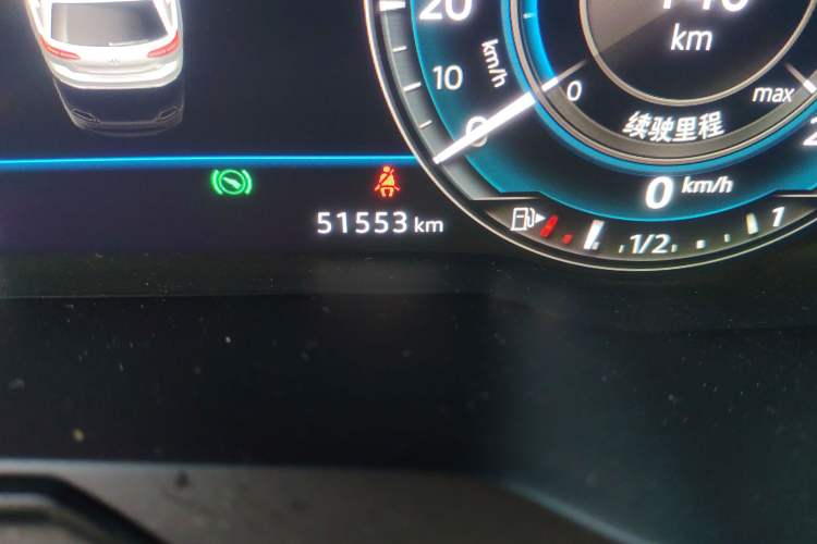 Used Volkswagen Variant New Energy 2019 GTE model Odometer Close Up