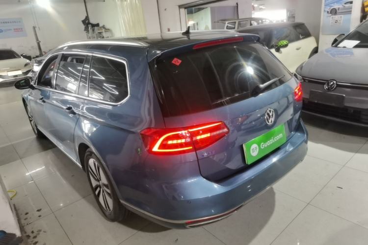 Used Volkswagen Variant New Energy 2019 GTE model Rear Left 45 Deg