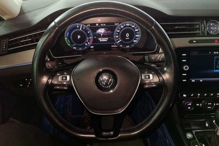 Used Volkswagen Variant New Energy 2019 GTE model Steering Wheel