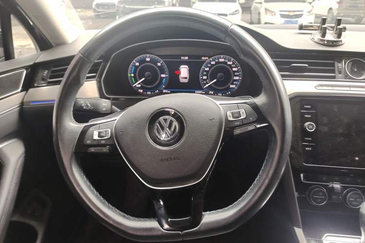Used Volkswagen Variant New Energy 2019 GTE model Steering Wheel