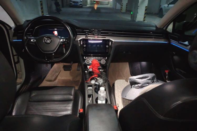 Used Volkswagen Variant New Energy 2019 GTE model Center Console