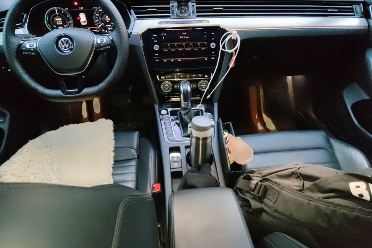 Used Volkswagen Variant New Energy 2019 GTE model Center Console