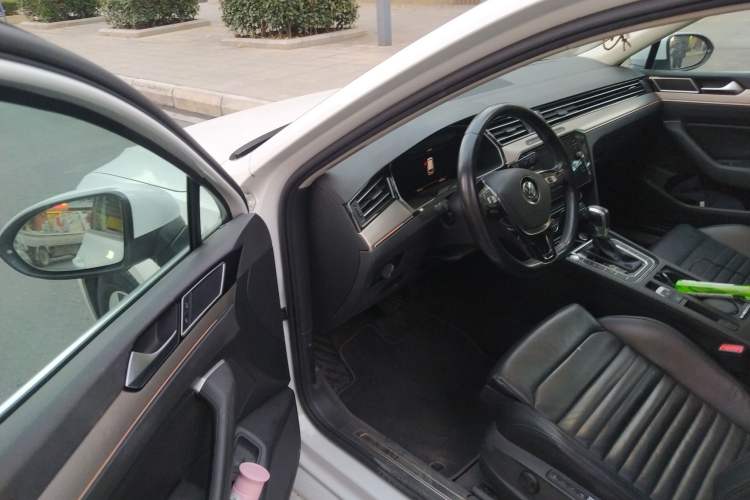 Used Volkswagen Variant New Energy 2019 GTE model Driver Seat