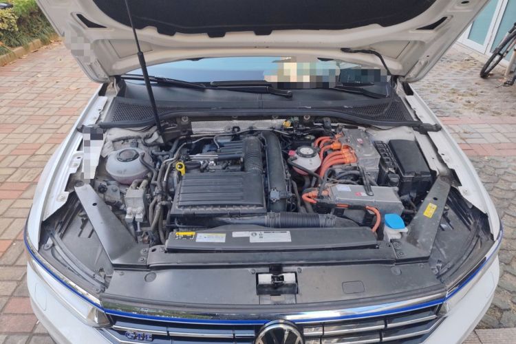Used Volkswagen Variant New Energy 2019 GTE model Engine Bay