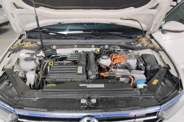 Used Volkswagen Variant New Energy 2019 GTE model Engine Bay