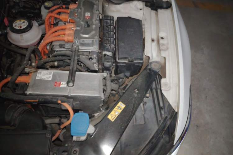 Used Volkswagen Variant New Energy 2019 GTE model Engine Bay Left