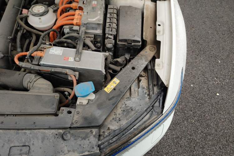 Used Volkswagen Variant New Energy 2019 GTE model Engine Bay Left