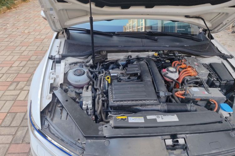 Used Volkswagen Variant New Energy 2019 GTE model Engine Bay Right