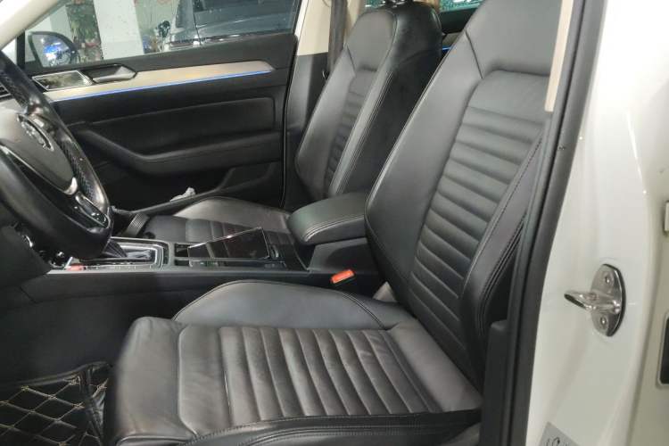 Used Volkswagen Variant New Energy 2019 GTE model Left Front Seat