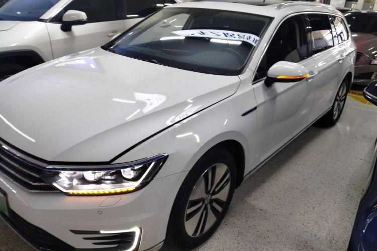Used Volkswagen Variant New Energy 2019 GTE model Left Side
