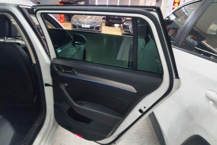Used Volkswagen Variant New Energy 2019 GTE model Right Rear Door Interior