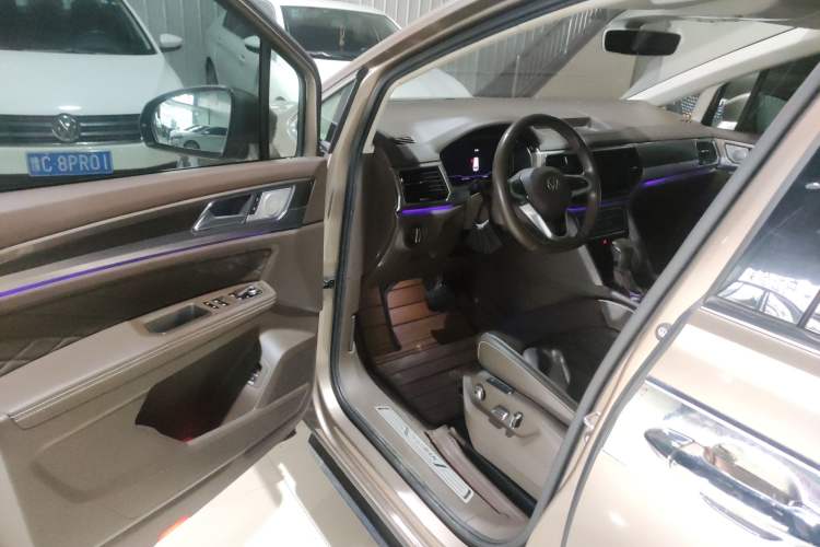 Used Volkswagen Viloran 2020 380TSI Prestige Edition Driver Seat