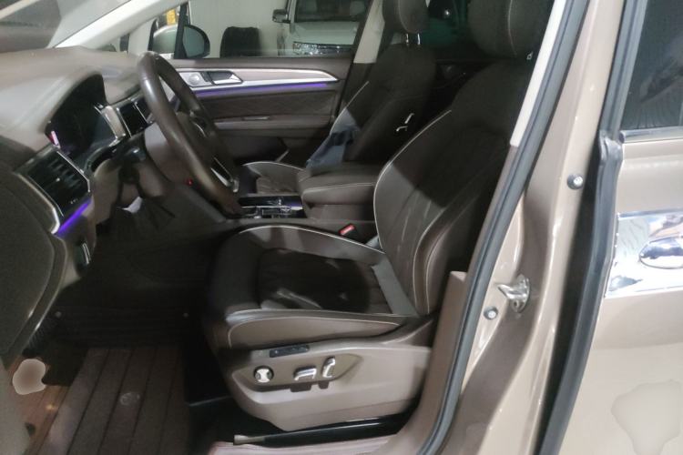 Used Volkswagen Viloran 2020 380TSI Prestige Edition Left Front Seat