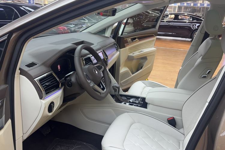 Used Volkswagen Viloran 2020 380TSI Prestige Edition Interior 1