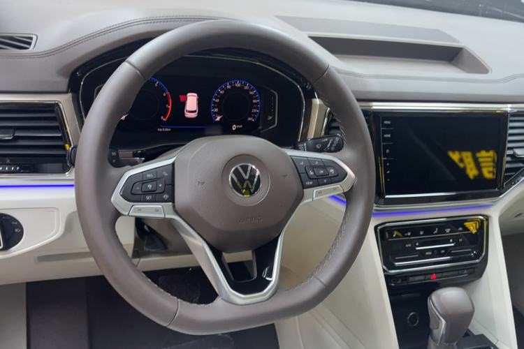 Used Volkswagen Viloran 2020 380TSI Prestige Edition Steering Wheel