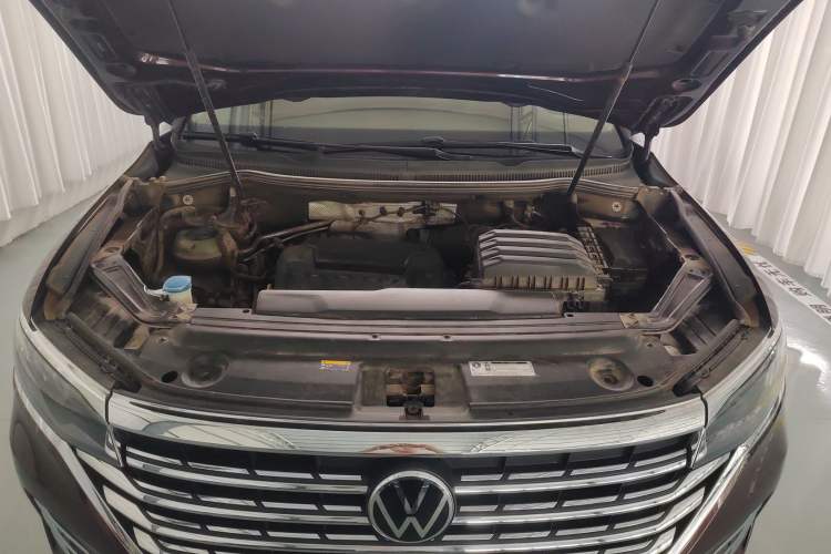 Used Volkswagen Viloran 2024 380TSI Flagship Edition Engine Bay