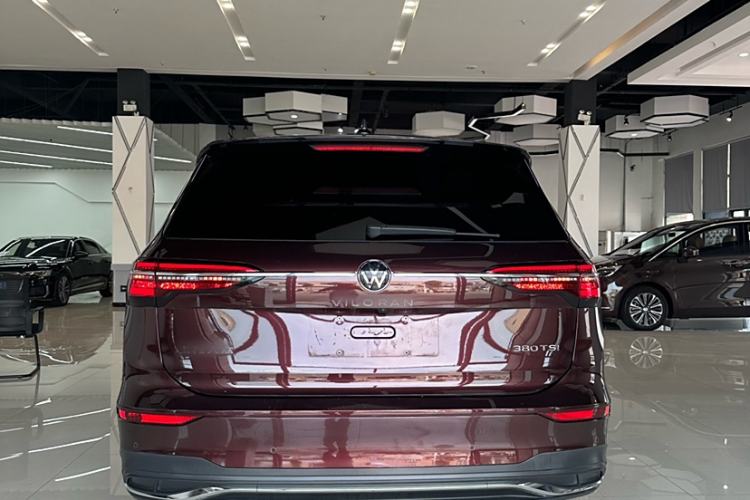 Used Volkswagen Viloran 2022 380TSI Luxury Edition Exterior 6