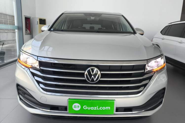 Used Volkswagen Viloran 2024 330TSI Luxury Edition Exterior 1