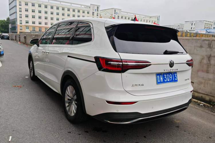 Used Volkswagen Viloran 2020 330TSI Business Edition Exterior 3
