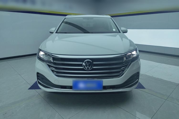 Used Volkswagen Viloran 2020 330TSI Business Edition Front