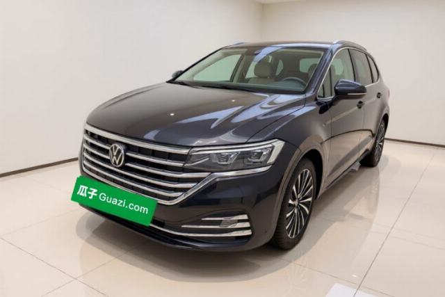 Używany Volkswagen Viloran 2020 380TSI Prestige Edition