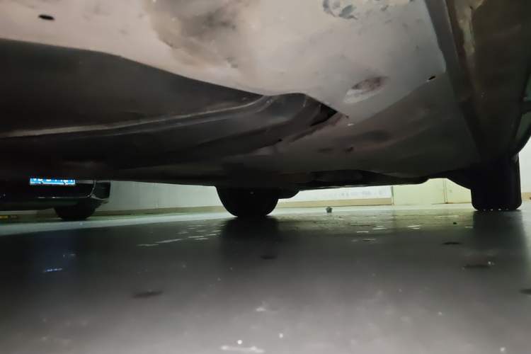 Used Volkswagen Viloran 2020 330TSI Luxury Edition Chassis Rear Right
