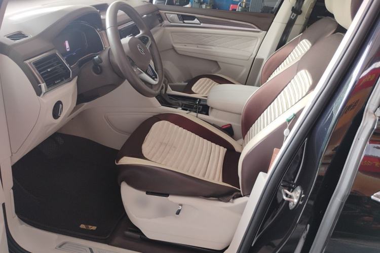 Used Volkswagen Viloran 2020 380TSI Prestige Edition Driver Seat