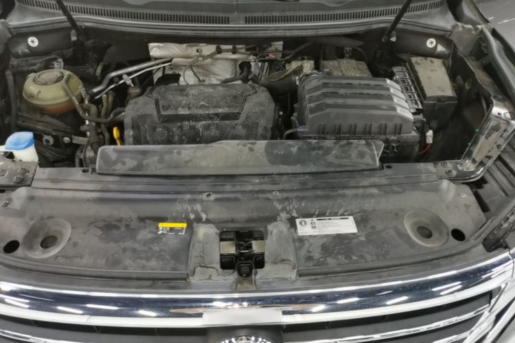 Used Volkswagen Viloran 2020 330TSI Luxury Edition Engine Bay