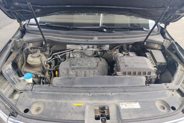 Used Volkswagen Viloran 2020 380TSI Flagship Edition Engine Bay