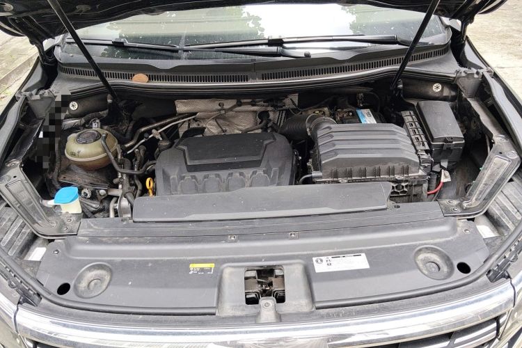 Used Volkswagen Viloran 2020 380TSI Flagship Edition Engine Bay