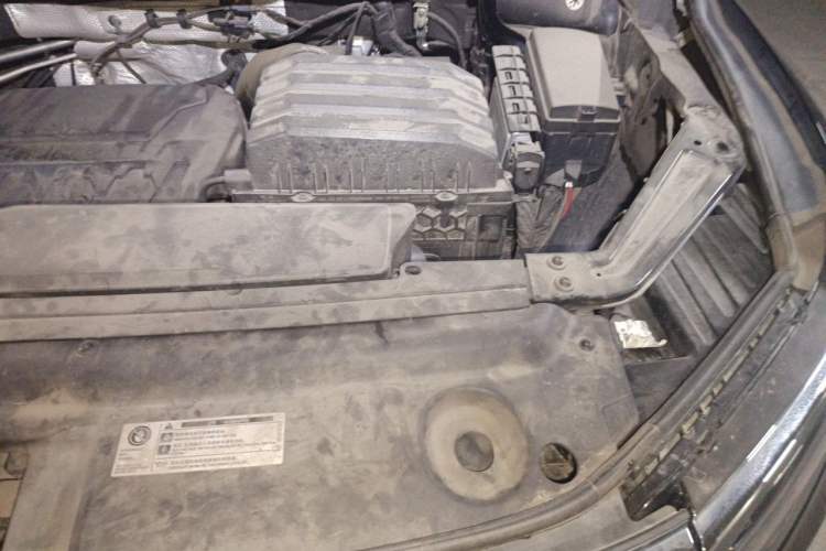 Used Volkswagen Viloran 2020 380TSI Prestige Edition Engine Bay Left