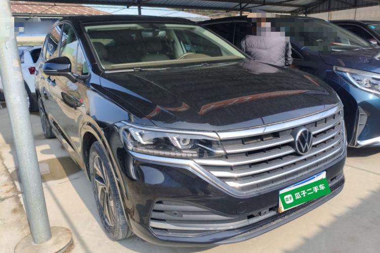 Used Volkswagen Viloran 2020 330TSI Luxury Edition Exterior 1