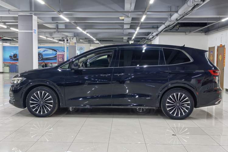 Used Volkswagen Viloran 2020 380TSI Prestige Edition Exterior 6