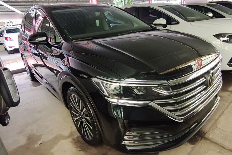 Used Volkswagen Viloran 2020 380TSI Flagship Edition Front Right 45 Deg