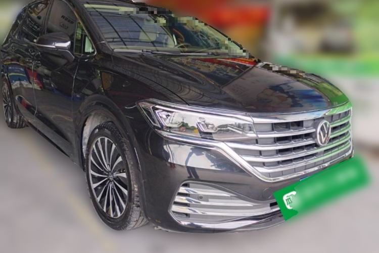 Used Volkswagen Viloran 2020 380TSI Prestige Edition Front Right 45 Deg