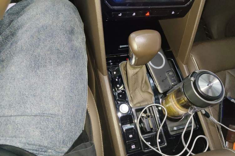 Used Volkswagen Viloran 2020 380TSI Flagship Edition Gear Lever