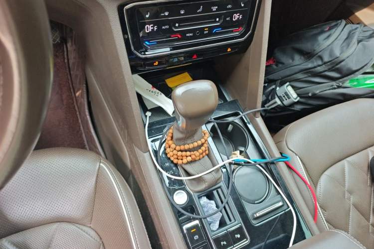 Used Volkswagen Viloran 2020 380TSI Prestige Edition Gear Lever