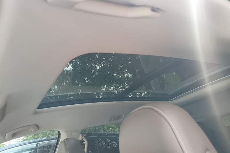 Used Volkswagen Viloran 2020 380TSI Prestige Edition Headliner