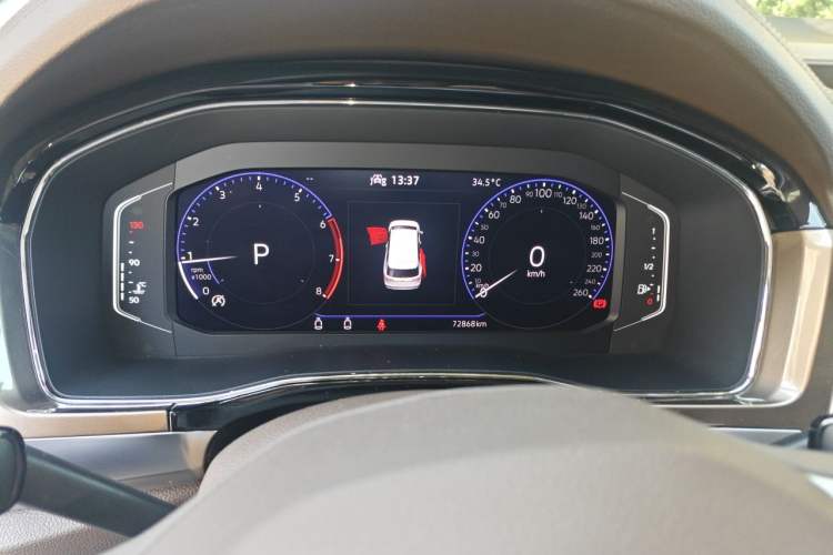 Used Volkswagen Viloran 2020 380TSI Prestige Edition Instrument Cluster