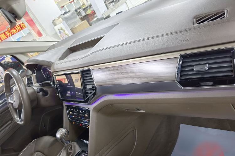 Used Volkswagen Viloran 2020 380TSI Prestige Edition Interior 11