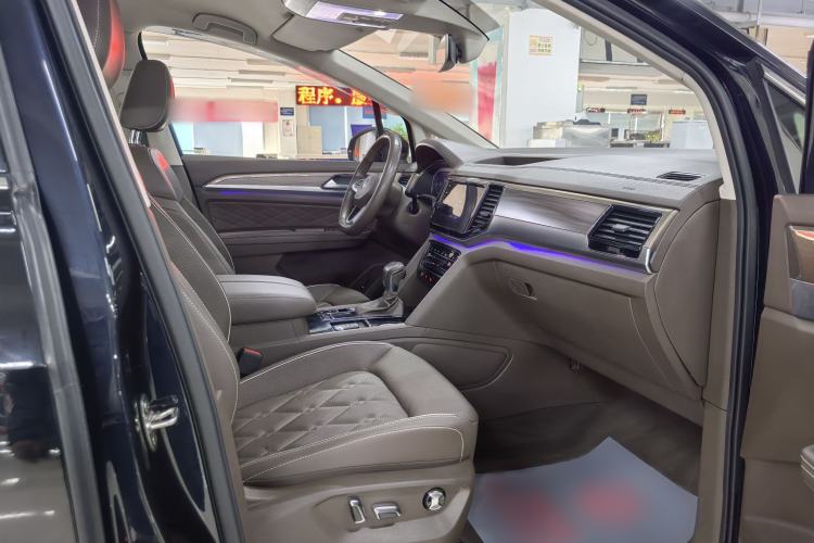Used Volkswagen Viloran 2020 380TSI Prestige Edition Interior 13